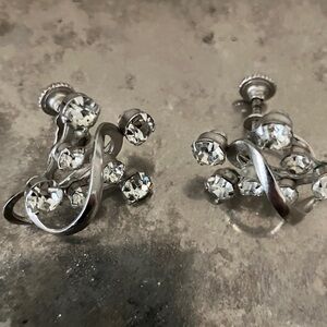 Vintage  Silver toned Crystal Earrings